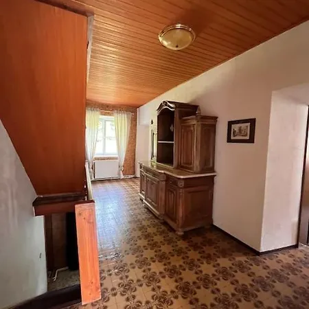 Hubenbauer - Mit Garten Und Parkplatz Unzmarkt